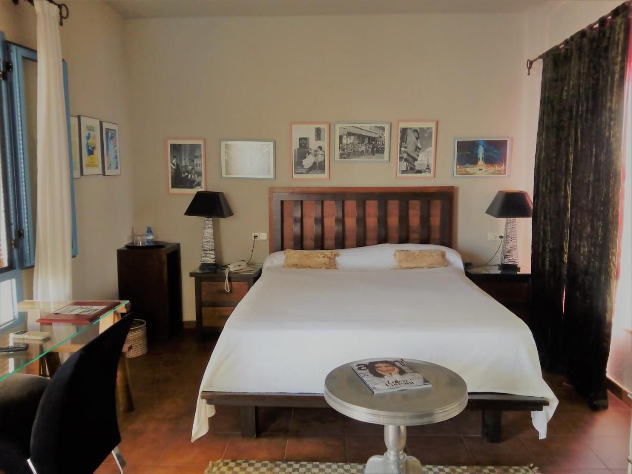 Hotel Utopia Benalup-Casas Viejas Kültér fotó
