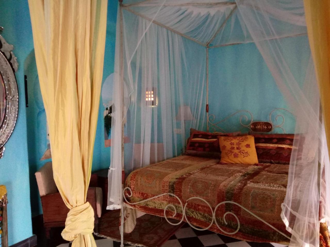 Hotel Utopia Benalup-Casas Viejas Kültér fotó